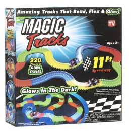 Гоночный трек Magic Track на 3 батарейки 220 деталей